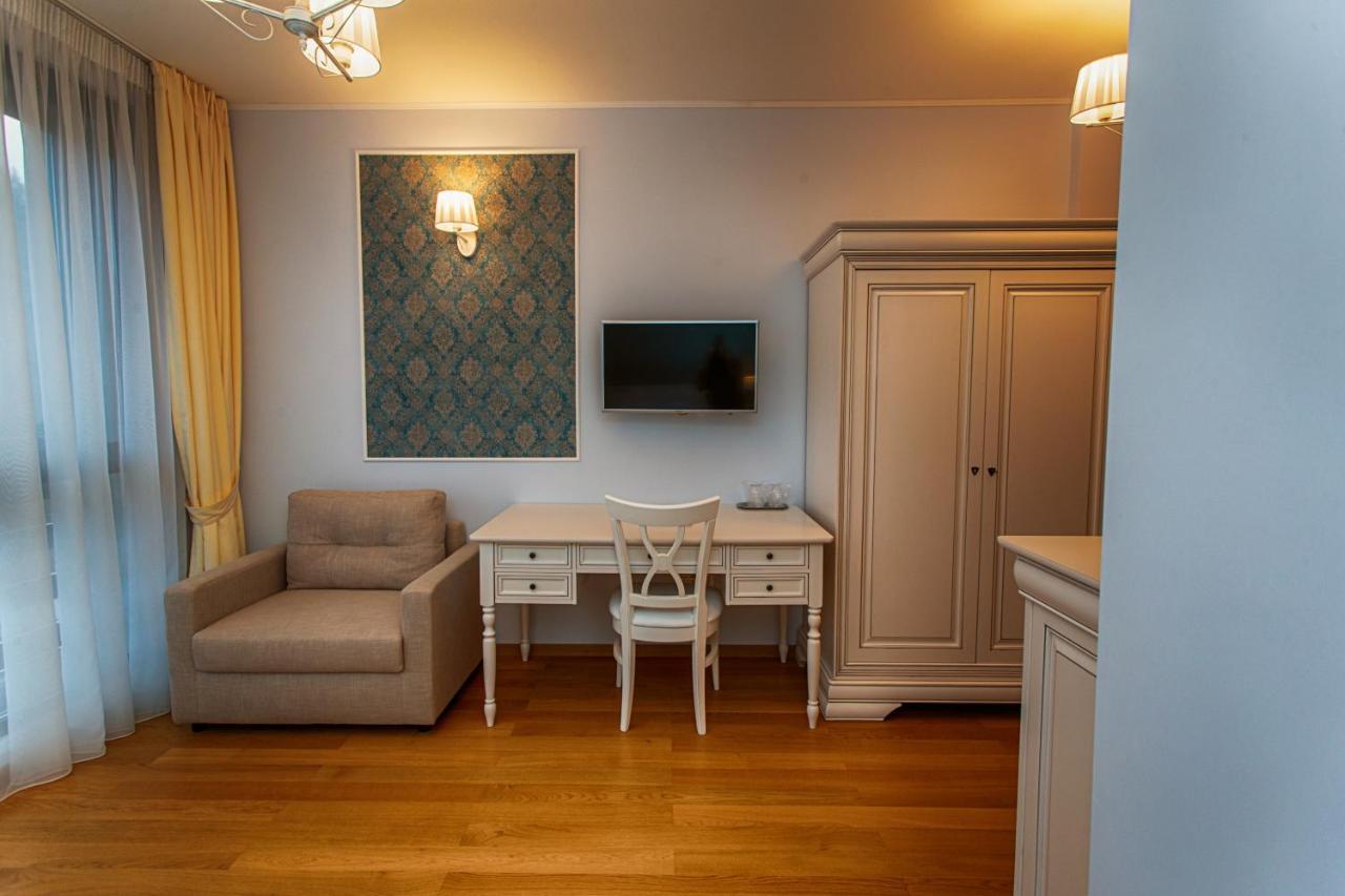 Vila Imperial Bed and Breakfast Sinaia Exterior foto